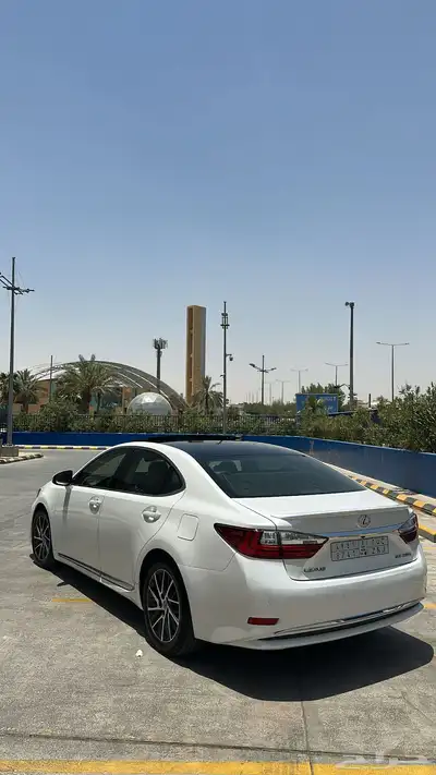 لكزس es 2016 v6 29