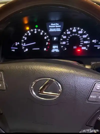 لكزس 460 4