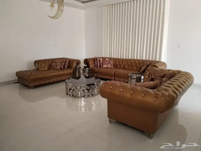 كنب مستخدم بحالة جديدة 0