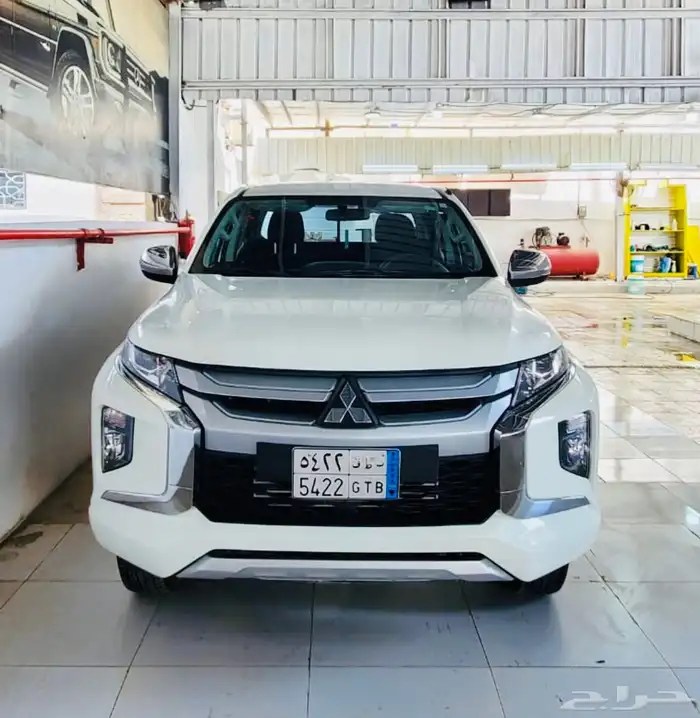 ونيت ميتسوبيشي L200 2023 فل كامل ( ديزل ) 4x4 عيسائي 12