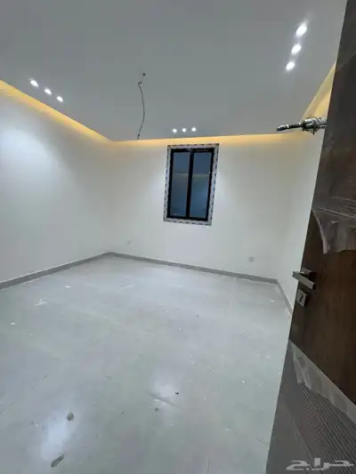 للبيع فيلا سكني في مخطط منح 99ج س حي البحيرات 20