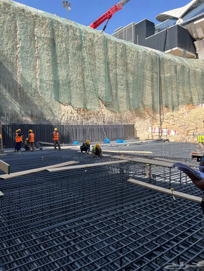 مشرف مباني حاصل على شهادة هندسة مدنية اقدم خدمة الاشراف 5