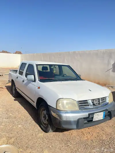 نيسان ددسن 2008 5