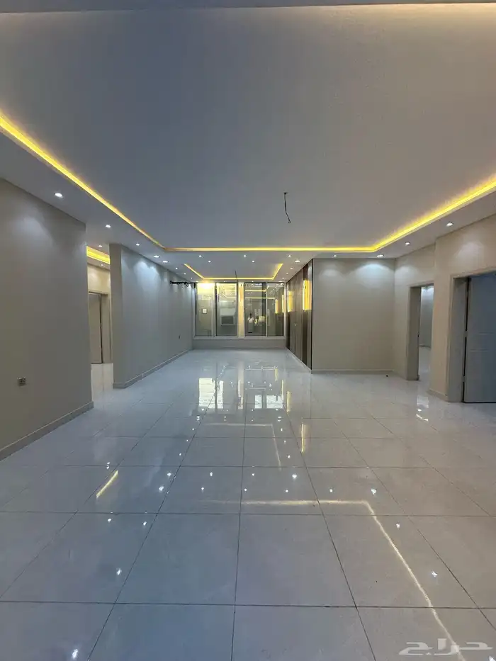 ادوار تمليك للبيع بمساحات كبير 315 متر خلف ممشى العمره 4