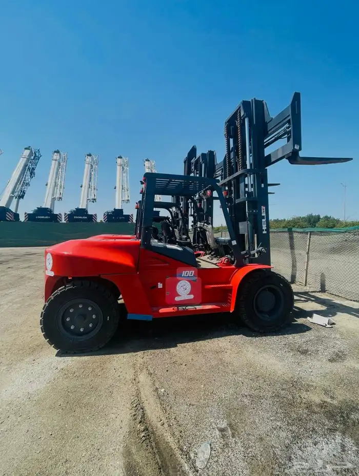 رافعه شوكيه فوركلفت سيزرلفت مان لفت للايجار Forklift 2