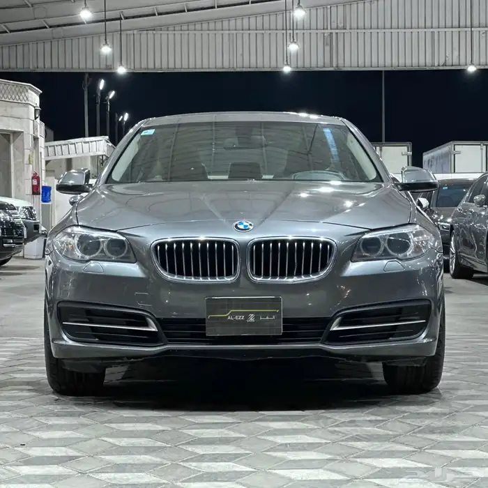بي ام دبليو i520 موديل 2015 2