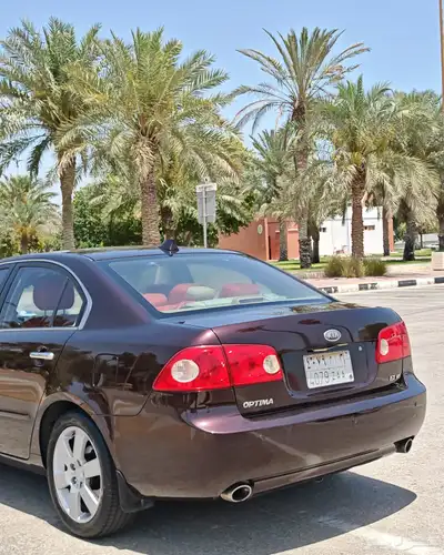 كيا أوبتيما موديل 2008 نظيف 19