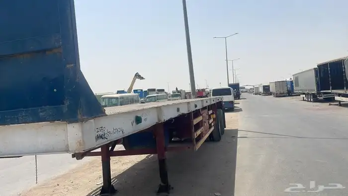 للبيع تيدر سطحه قاعدة 16 الطول 12.50 سستات نضيف على شرط 1