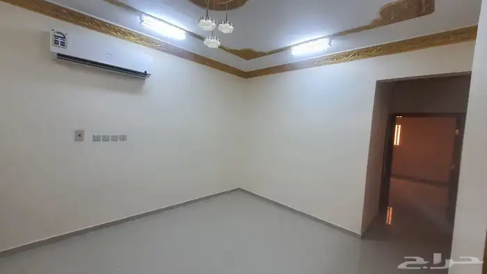 شقه شبه جديدة للإيجار في العريسة الشمالية 4