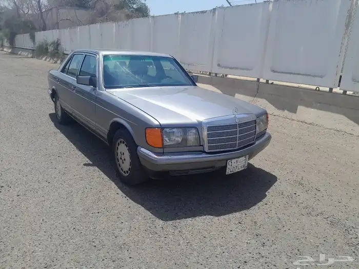 البيع مرسيدس بنز مديل 90 0