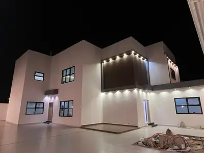 للبيع فيلا جديده مودرن البكيرية حي الامل 3