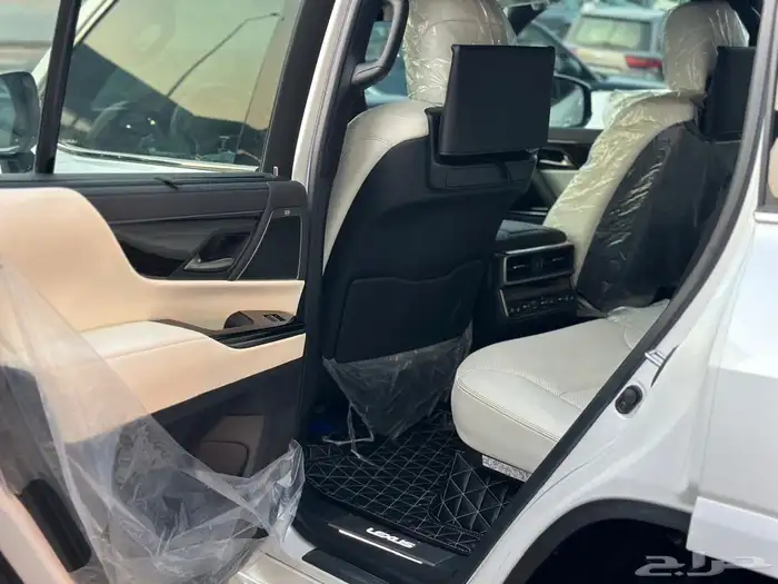لكزس 2023 LX600 12