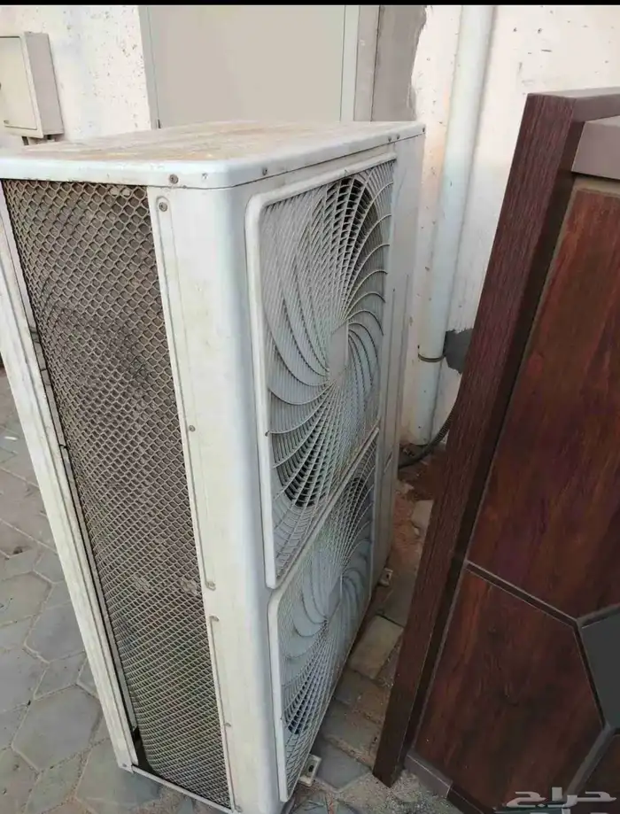 مكيف دكت مستخدم نظيف جدا للبيع 4
