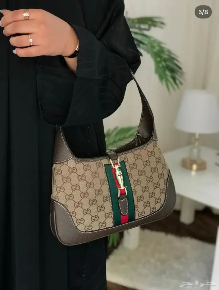 شنط نسائيه 0