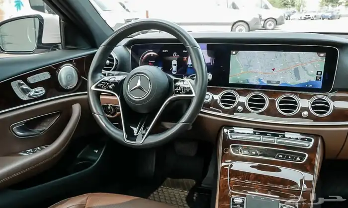 مرسيدس بنز E450 4matic موديل 2023 15