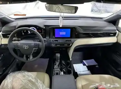 تويوتا كامري LE هايبرد 2025 7