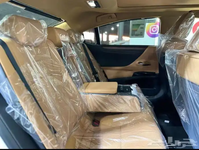 لكزس ES350 CC موديل 2025 11