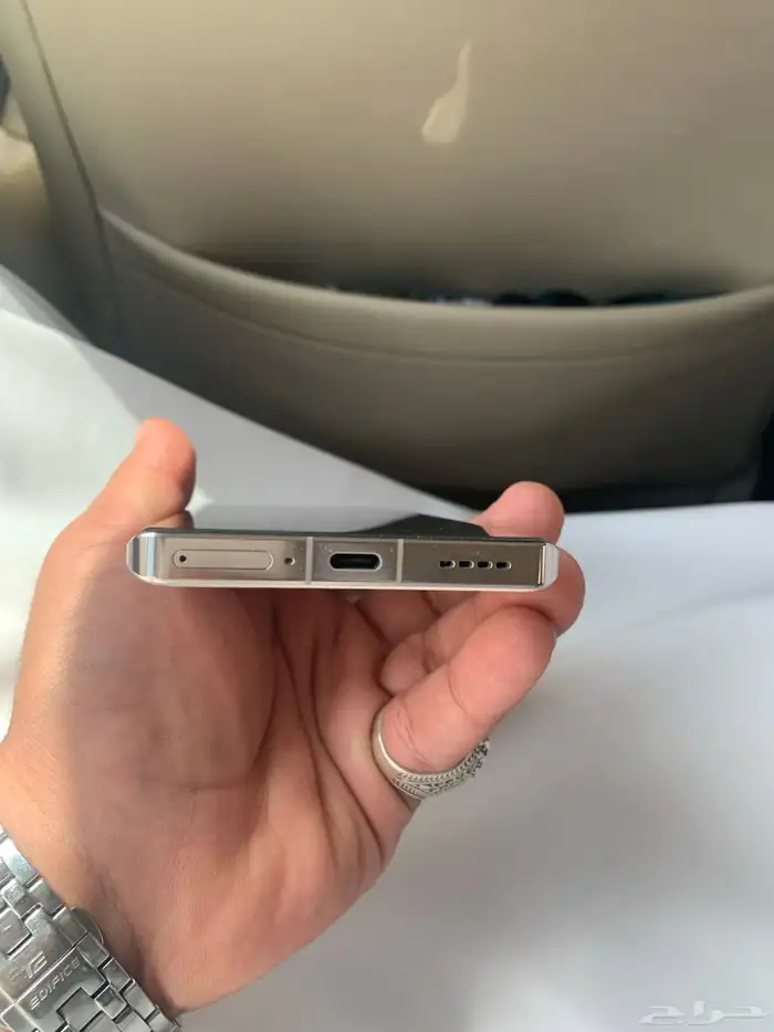 ريلمي gt5 pro للبيع او للبدل 4