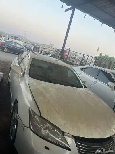 تشليح قطع غيار لكزس Rx350 2012 مصدوم 52