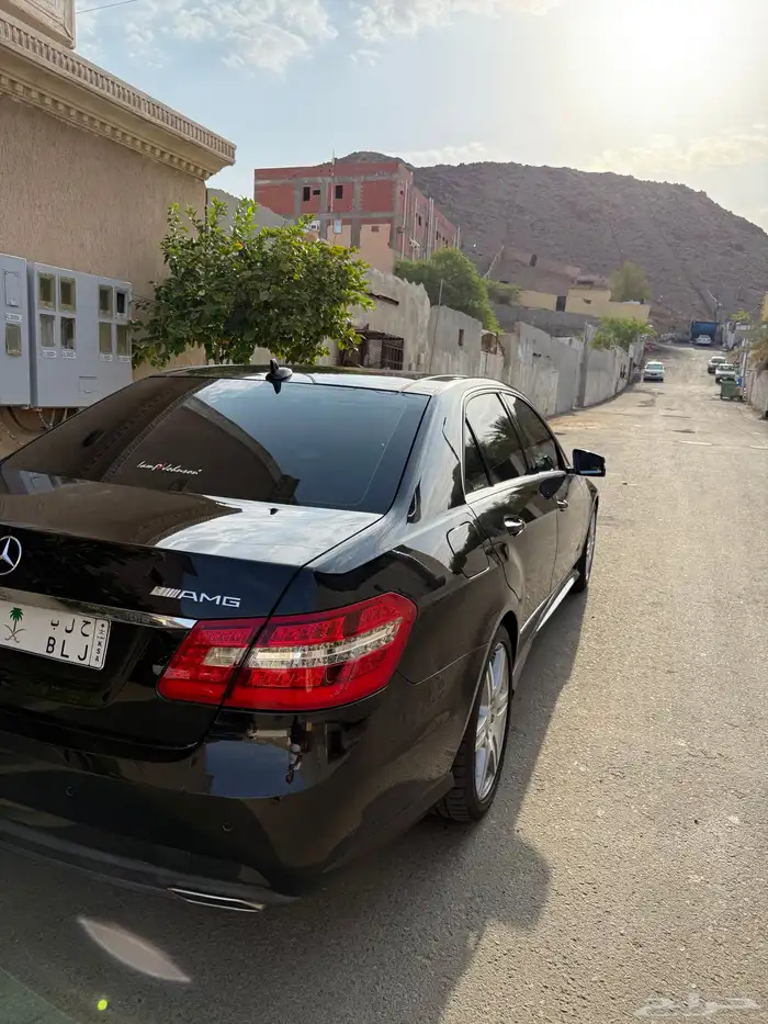 مرسيدس E300 AMG 2