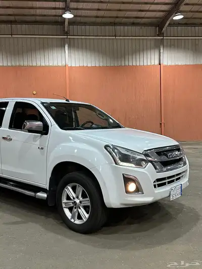 ايسوزو ديماكس 2018 LS 10