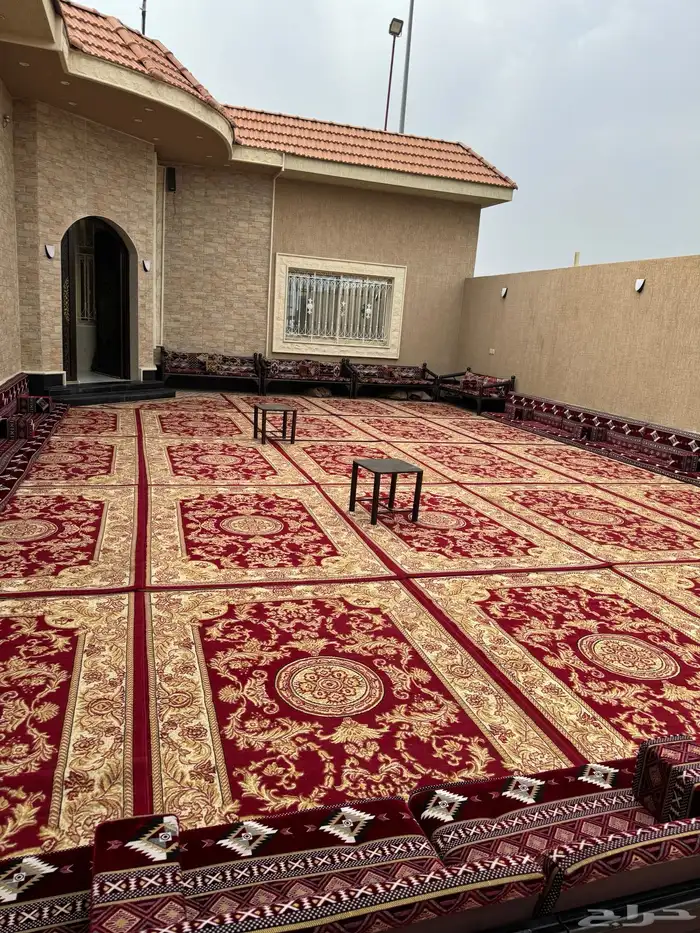 يوجد لدينا جلسات لي الايجار 3