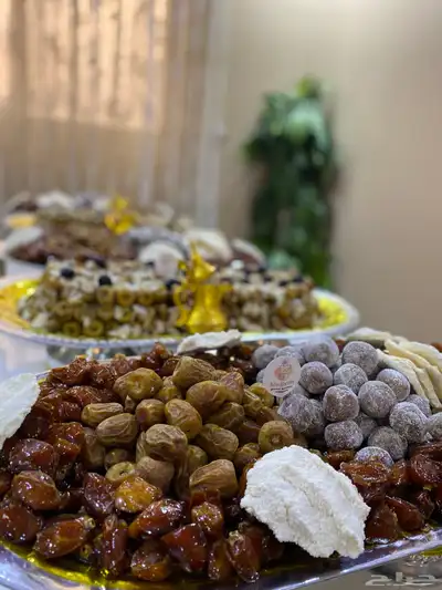 صواني تمر وشعثاء وتمر محشي شغل بكل ذمة ومصداقية 17