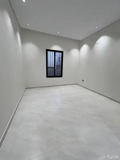 للبيع ارواف ارضيه وارواف علويه بالمحالة ابها دره المحاله 25