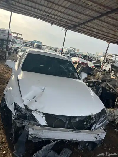 تشليح قطع غيار لكزس Rx350 2012 مصدوم 84