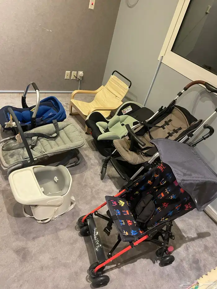 كراسي وعربات اطفال 0