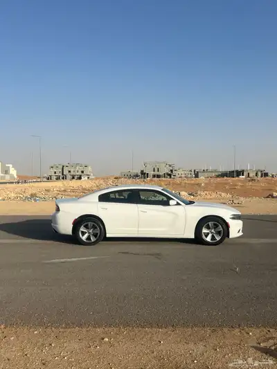 دوج تشارجر SXT 2020 1