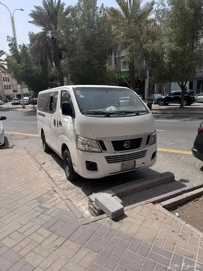 نيسان أورفان للإيجار 0