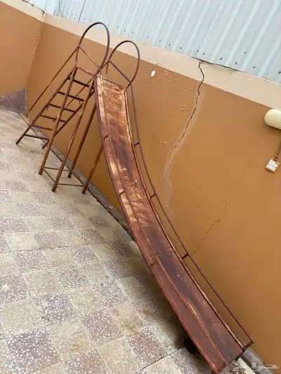 زحليقا حديد 0