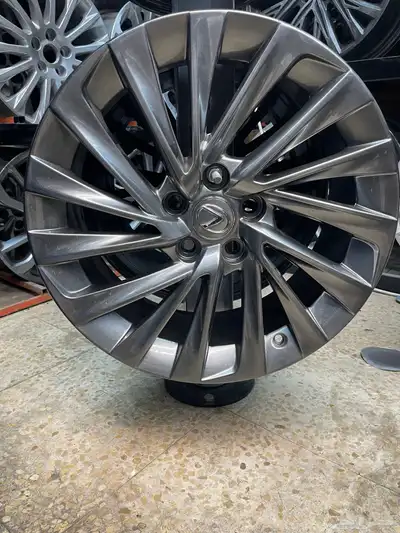 جنوط لكزس ES350 موديل 2022 مقاس 18 صيني درجه أولى 0