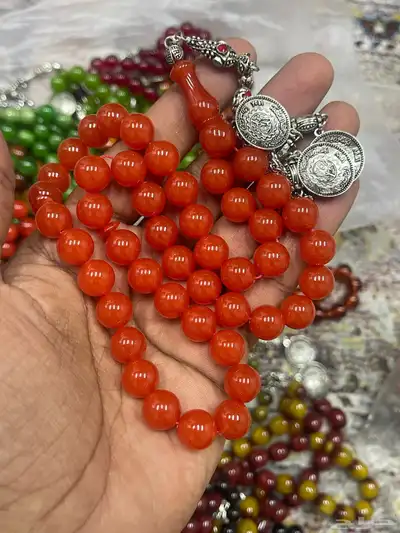 مجموعة سبح خامات اصليه مسكي 63