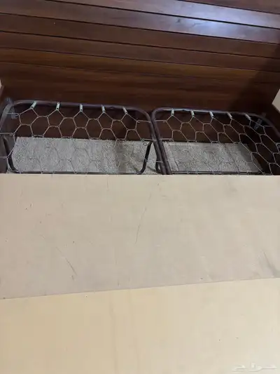 سرير نفرين 0