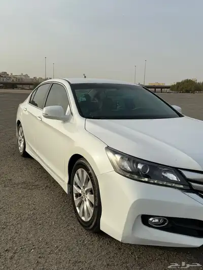 هوندا 4