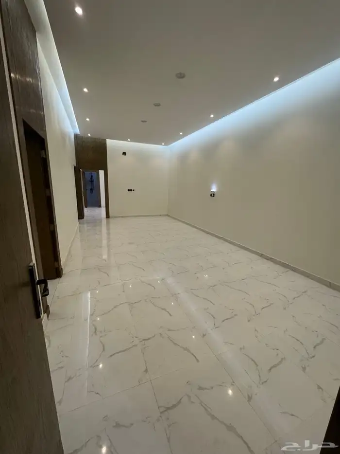 ادوار للبيع 8