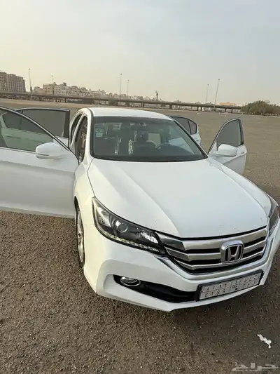 هوندا 16