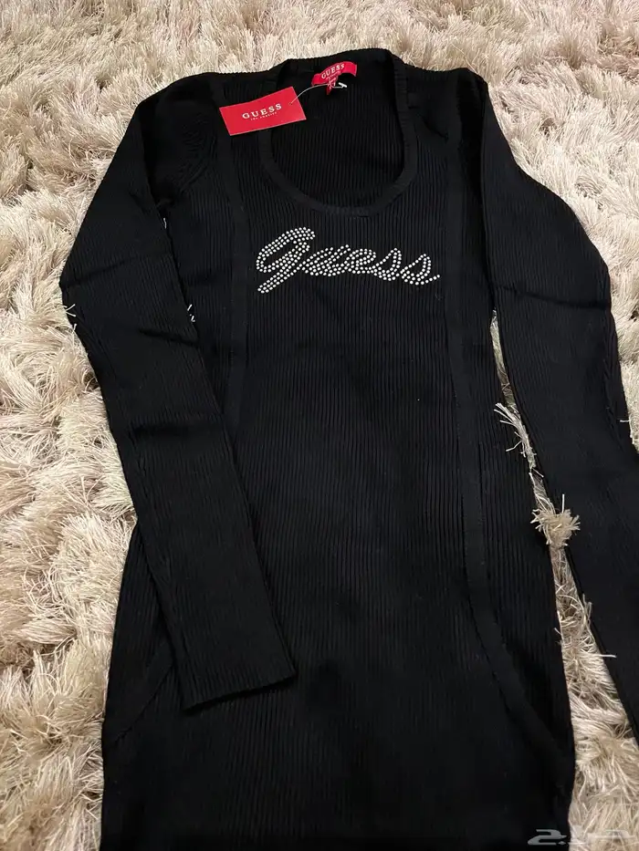 فستان ماركه قيس GUESS 4