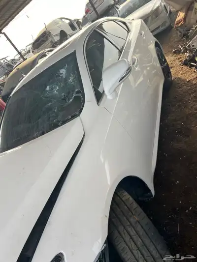 تشليح قطع غيار لكزس Rx350 2012 مصدوم 83