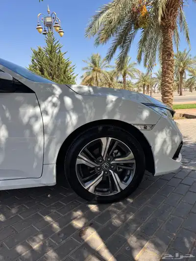هوندا سيفيك 2020 بحالة الوكاله فل كامل 17