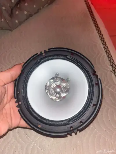 سماعه للبيع كن ود اصليه 0