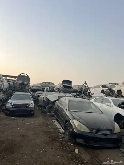 تشليح قطع غيار لكزس Rx350 2012 مصدوم 32
