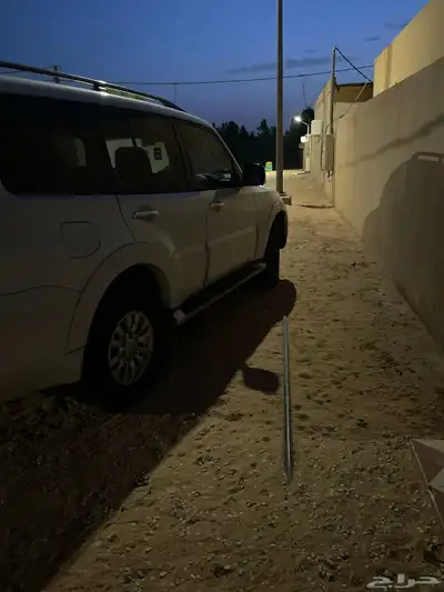 باجيرو 2011 1