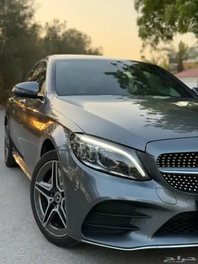 مرسيدس ( C200 ) الموديل 2020 ممشى قليل شبه جديده 33