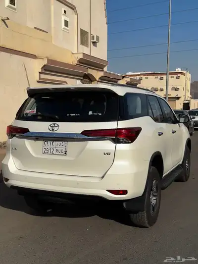 للبيع فورشنر 2021سعودي 6 سرندل بحالة الوكالة 4
