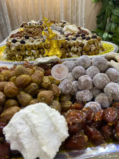 صواني تمر وشعثاء وتمر محشي شغل بكل ذمة ومصداقية 0