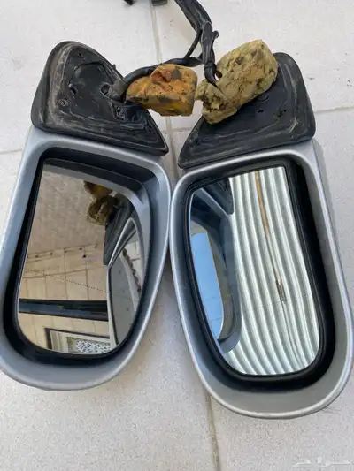 انوار امامية مع مرايات جانبية مرسيدس فياقرا 6
