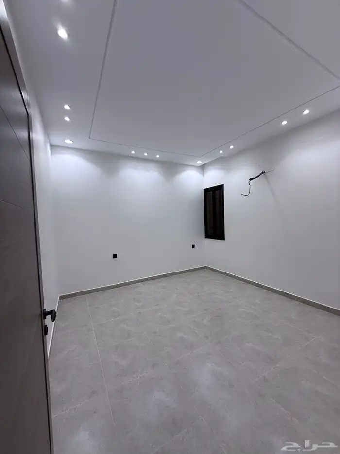 للبيع شقق علويه طريق ابها الخميس حي الضيافه بسعر 550 الف 20